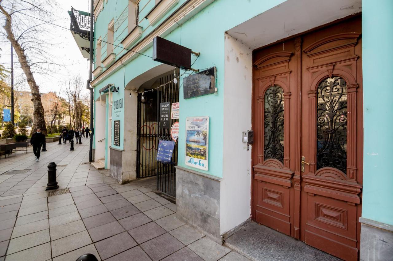 Rustaveli Downtown Aparthotel تبليسي المظهر الخارجي الصورة